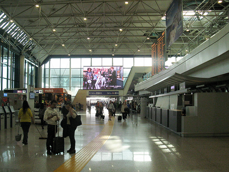 Зал вылета терминала 3